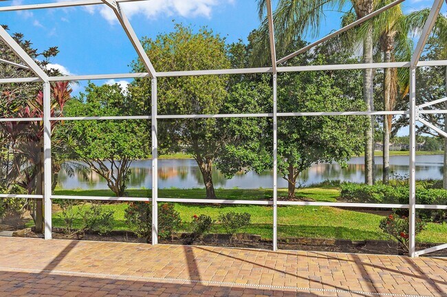 Building Photo - 8120 SE Paurotis Ln