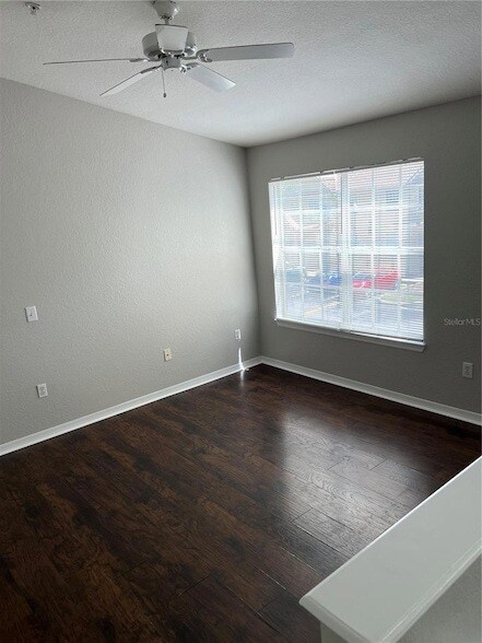 Building Photo - 839 Grand Regency Pointe