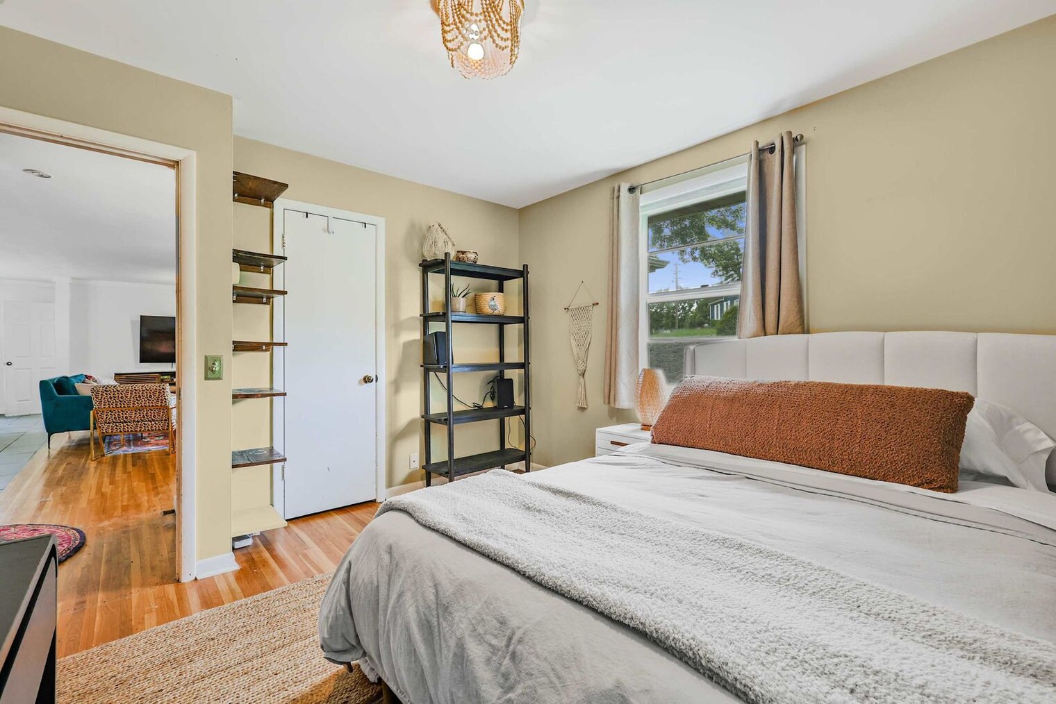 Building Photo - 4834 Hopedale Dr