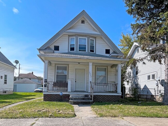 Primary Photo - 2807 Chestnut