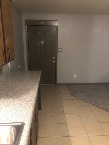 Building Photo - 205 E Dunklin St