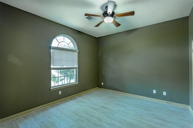 Building Photo - 25010 Florina Ranch Dr