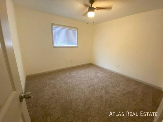 Building Photo - 2107 Preuss Rd