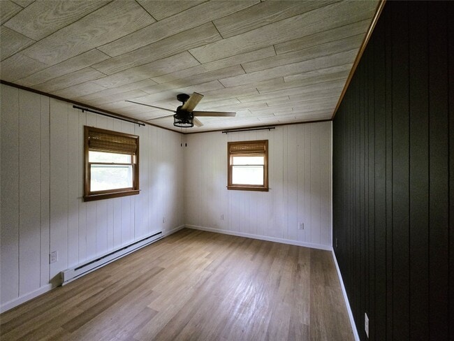 Building Photo - 118 Milton Ln