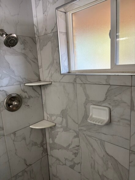 Building Photo - 3608 Orchard Ave