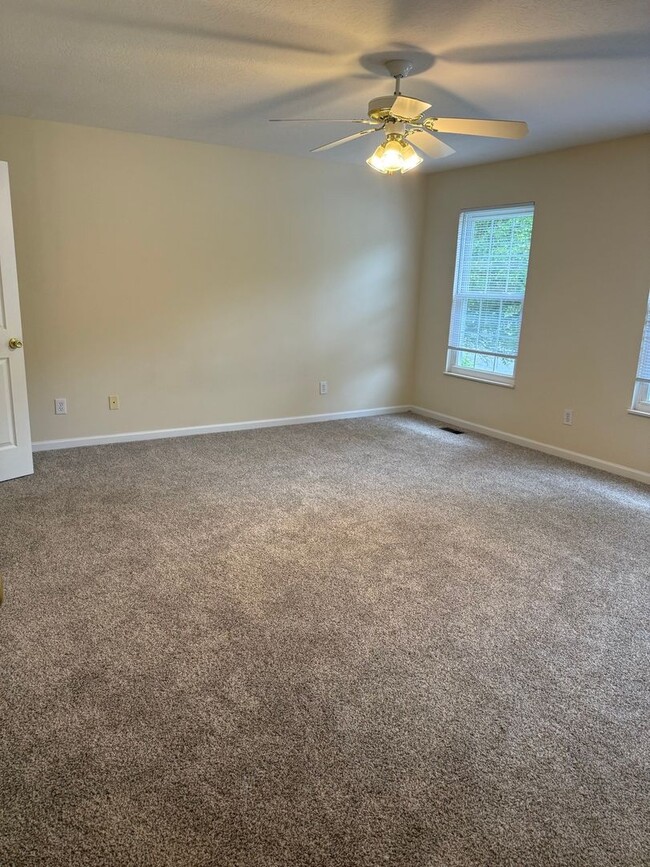 Building Photo - Great location! 3 bedroom Home in Farragut