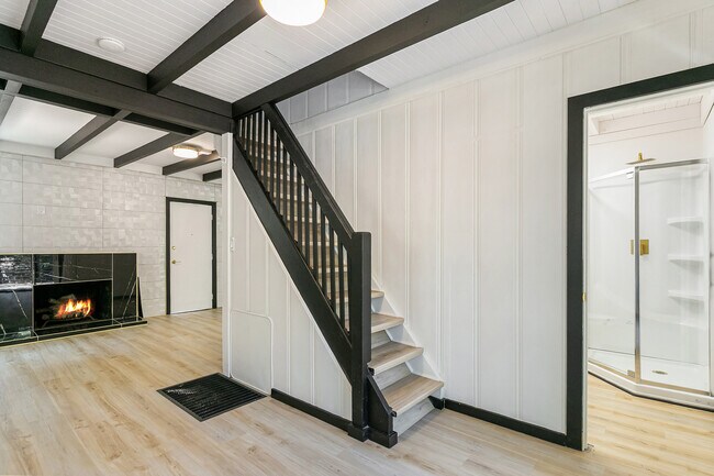 Building Photo - 772 Arrowhead Villa Rd