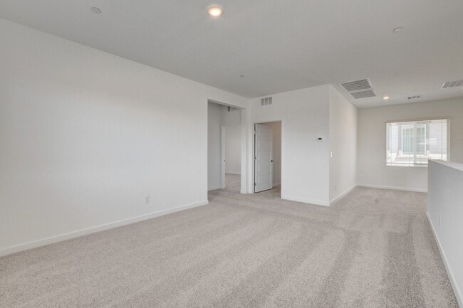 Building Photo - NEW NEXT GEN 4 Bedroom, 2 Story Home in CADENCE!