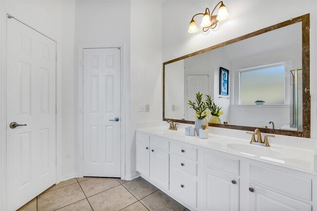 Building Photo - 7014 Spruce View Ct