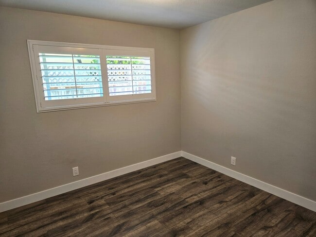 Building Photo - 3507 Merrimac Ave