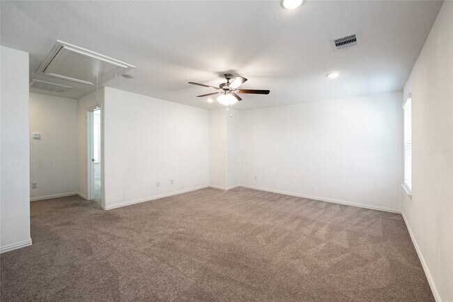 Building Photo - 8014 Chukka Dr