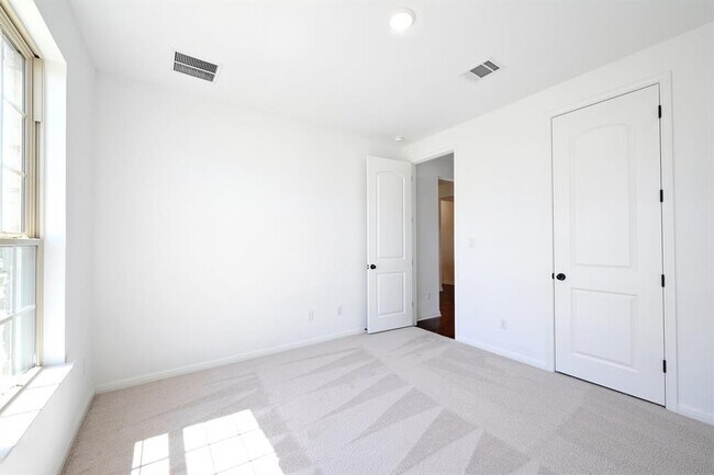 Building Photo - 1224 Siena Sunset Rd