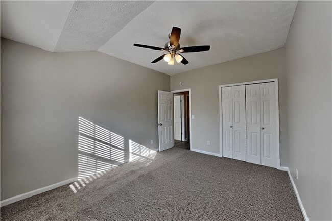 Building Photo - 5520 Somer Mill Rd