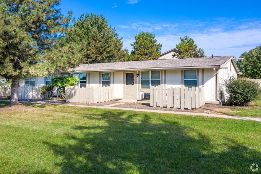 Concord Square Apartments 28640 Oregon Rd Perrysburg OH 43551