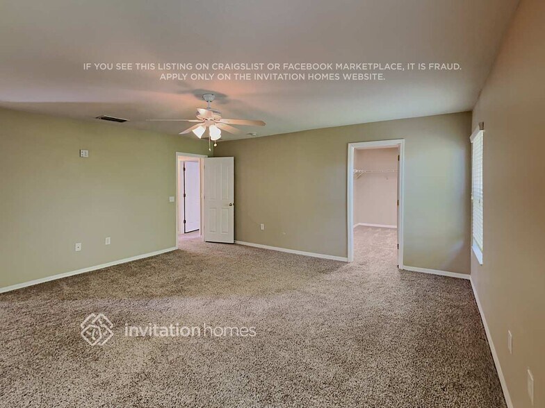Building Photo - 2331 Silvermoss Dr