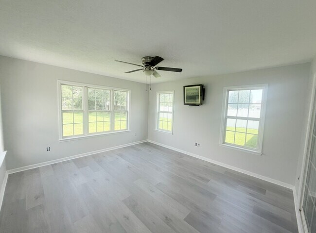 Building Photo - 6005 Palisade Ct