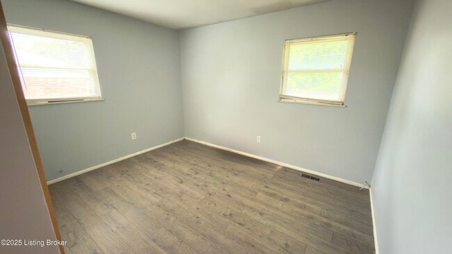 Building Photo - 1725 Whittier Dr