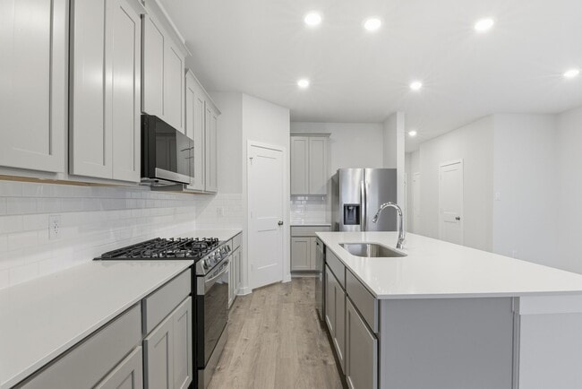 Building Photo - 4011 Ancient Honor Dr