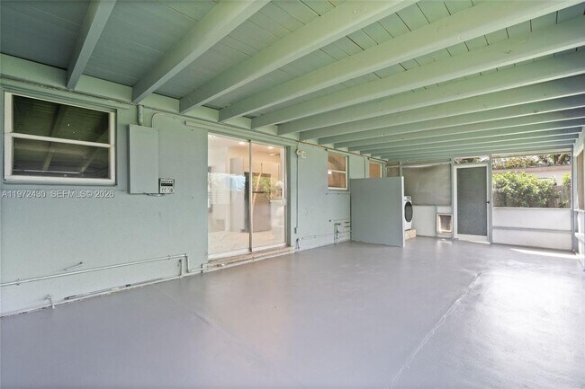 Building Photo - 710 NW 65th Terrace