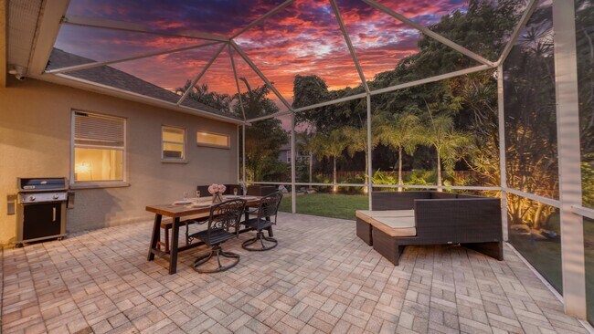 Building Photo - 72 Tall Trees Ct