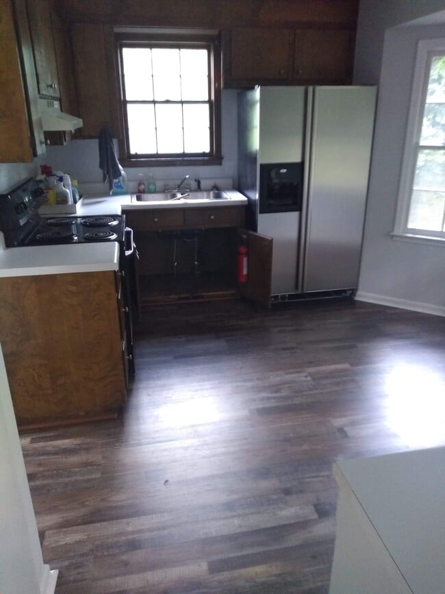 Building Photo - 1321 Lafayette Ave