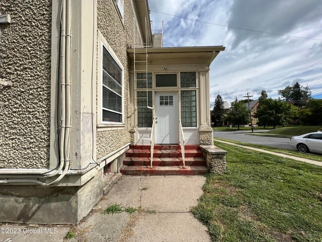 Building Photo - 1114 Union St