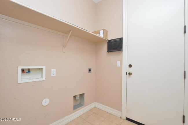 Building Photo - 4235 S Rock St