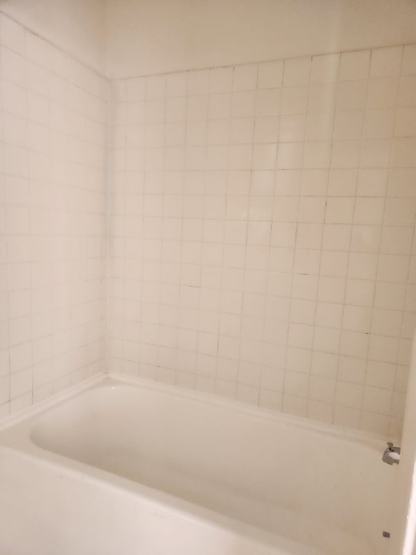 Building Photo - 1825 Ivar Ave