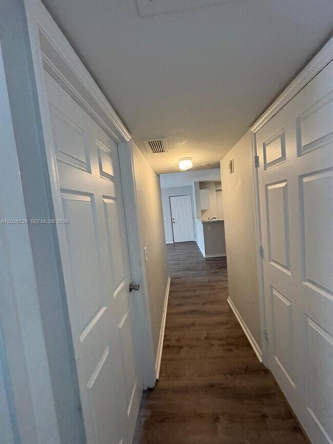 Building Photo - 15410 SW 284th St