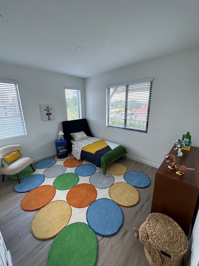 Building Photo - 7933 W 2nd Ct