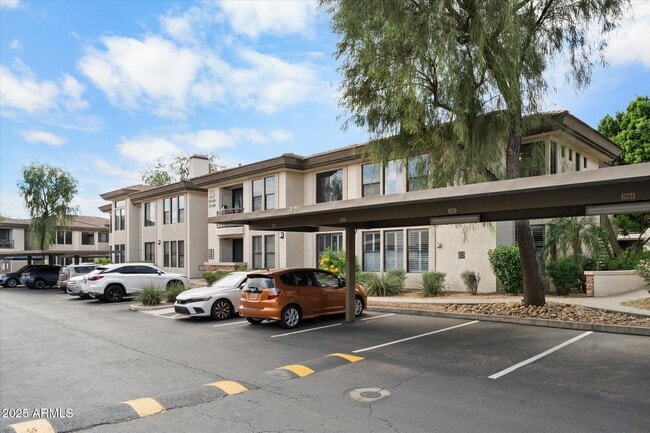 Building Photo - 6900 E Princess Dr