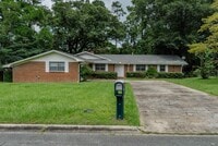 Building Photo - 410 Gaither Dr