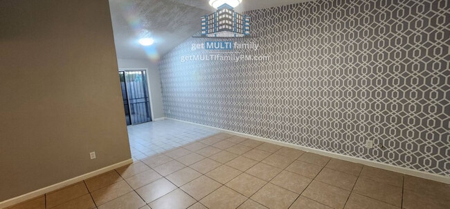 Building Photo - 3645 N 69th Ave