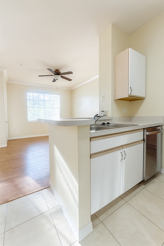 Building Photo - 2612 Robert Trent Jones Dr