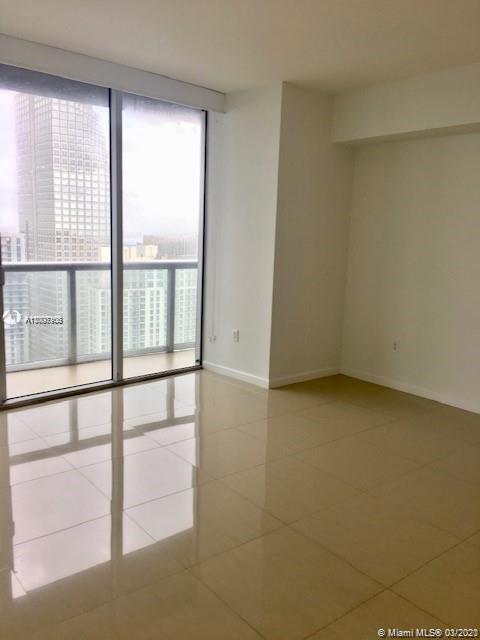 Building Photo - 475 Brickell Ave