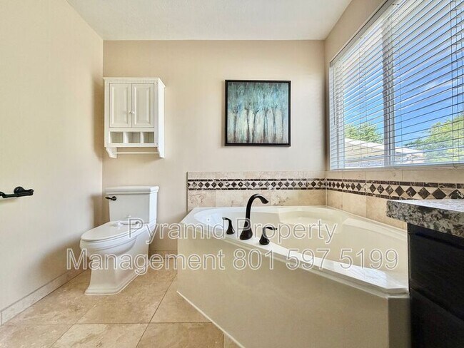 Building Photo - 4772 W 9070 S