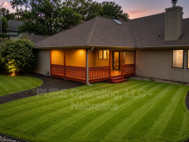 Building Photo - 15527 Mason Cir