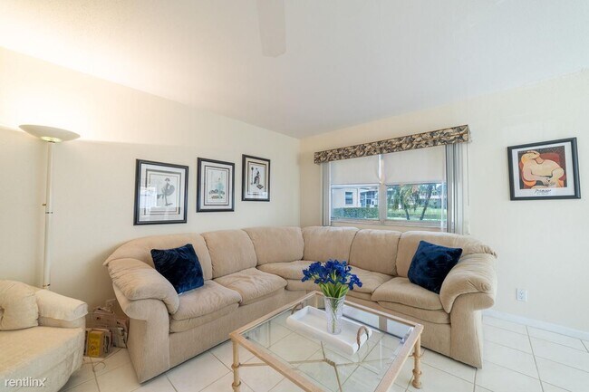 Building Photo - 2 br, 2 bath House - 305 Saxony G