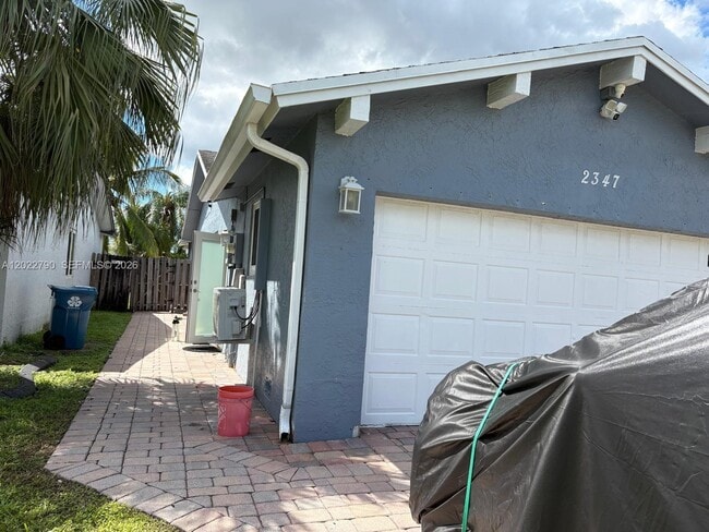 Building Photo - 2347 NW 107th Ave
