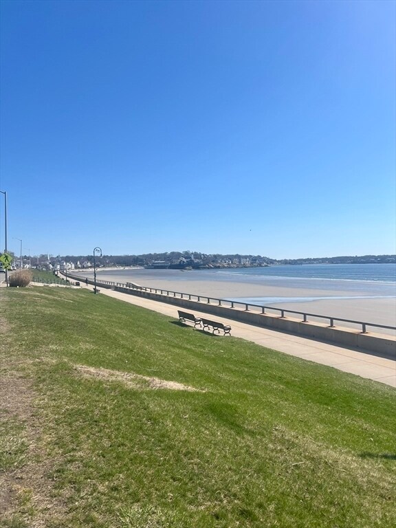 Building Photo - 77 Lynn Shore Dr