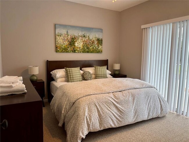 Building Photo - 1950 Bern Creek Loop