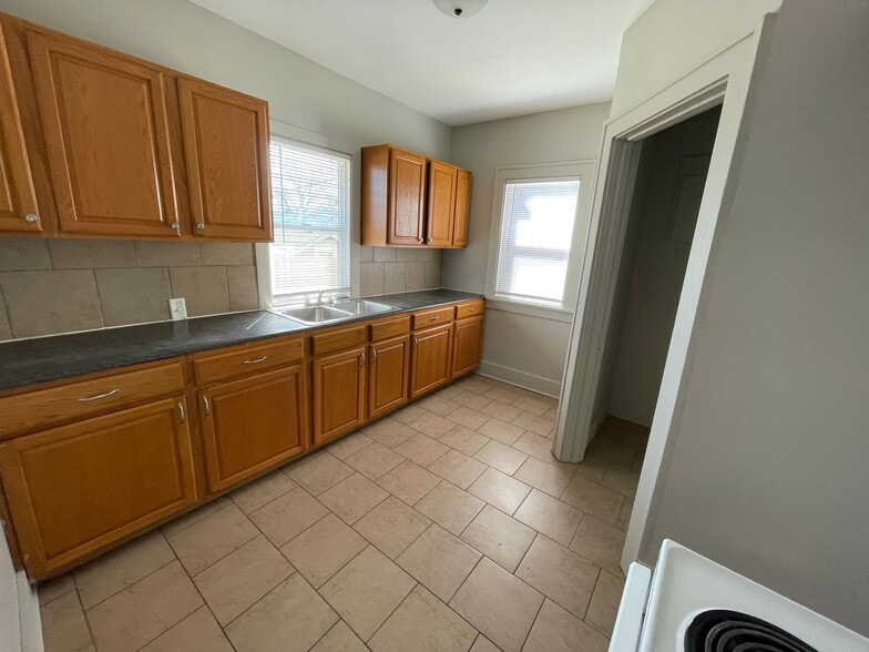 Building Photo - 3535 N 45th Ave