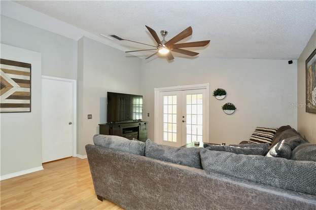 Building Photo - 10005 Cypress Meadows Ln