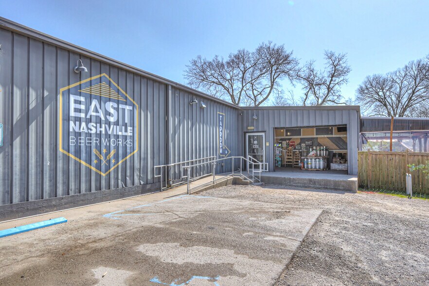 Building Photo - 312 Duke St