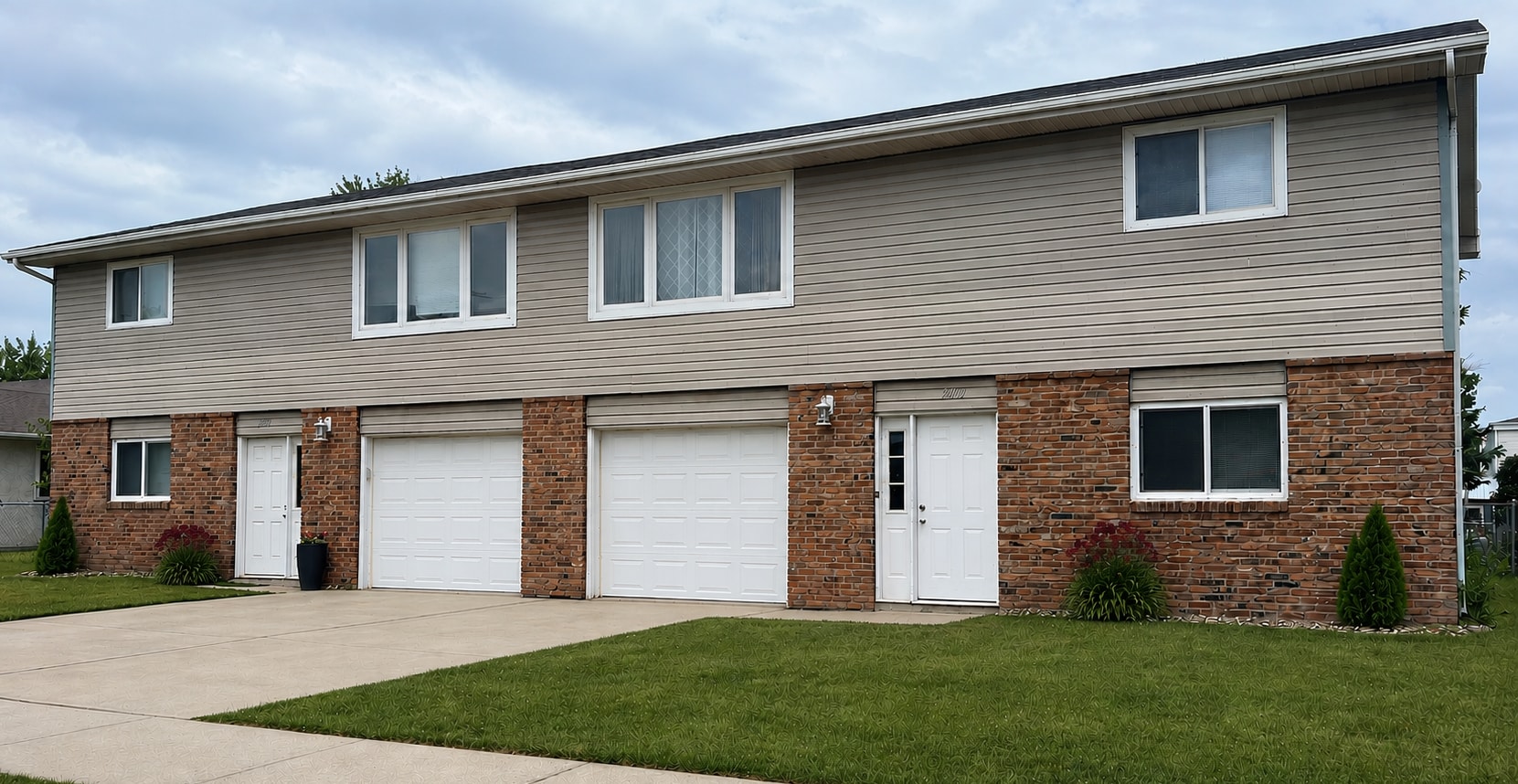 Front of home - 5400 W 44th St