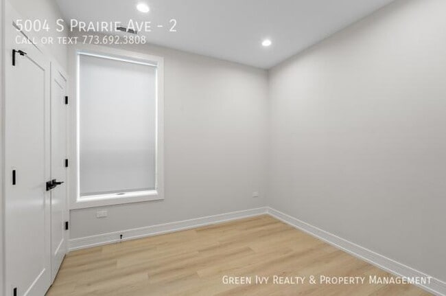 Building Photo - 5004 S Prairie Ave