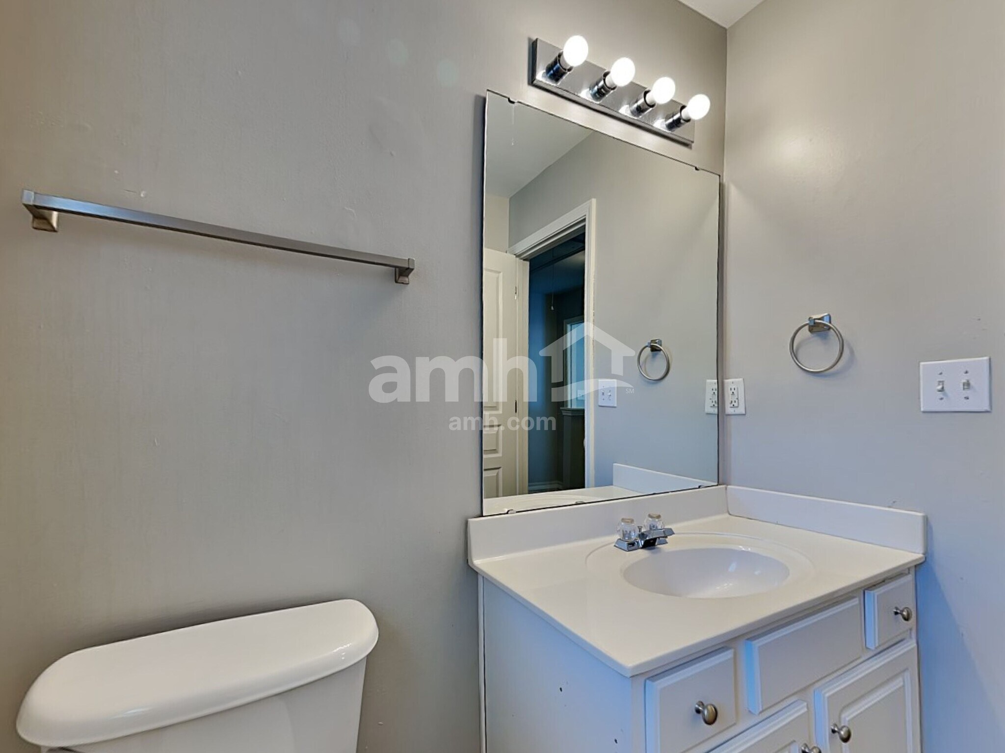 Building Photo - 3324 Glamorgan Ct