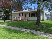 Building Photo - Charming Single-Story Ranch Home – Availab...