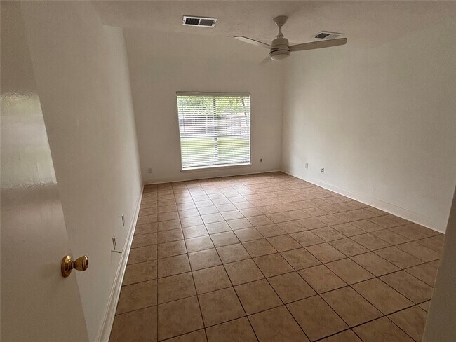 Building Photo - 20610 Shillington Ct