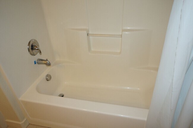 Building Photo - Beaverton Luxury Condo - Tanasbourne area - APPLICATION PENDING